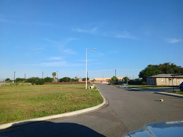 708 Thompson Rd APT 1, Mission, TX 78573