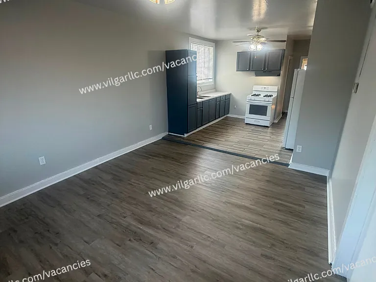 3910 Deodar St — Photo 7