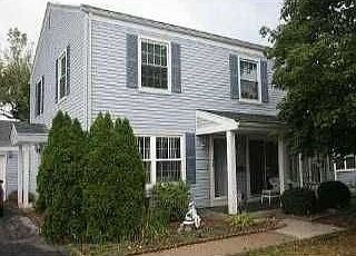 1st image of 3790 Lakepointe Dr