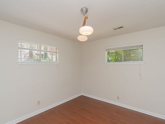 5th image of 513 Central Ave #B