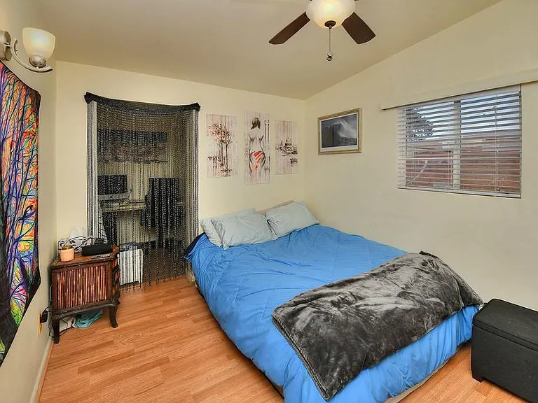 832 E Lester St — Photo 8