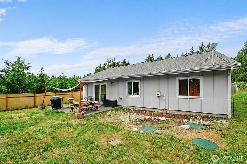 5th image of 9120 Johnson Road