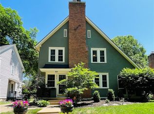 6535 Edgevale Rd, Kansas City, MO 64113