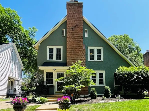 6535 Edgevale Rd, Kansas City, MO 64113