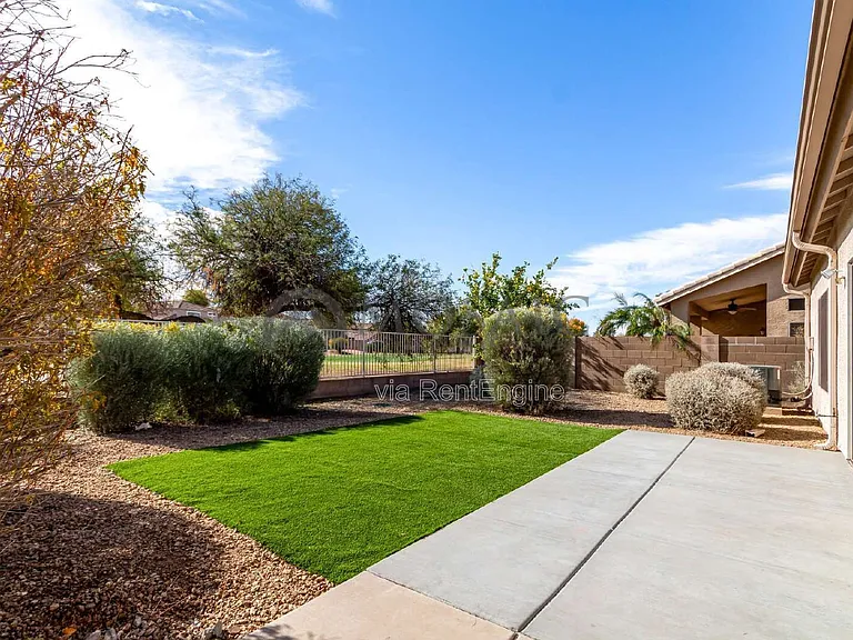 1567 E Black Diamond Dr — Photo 46