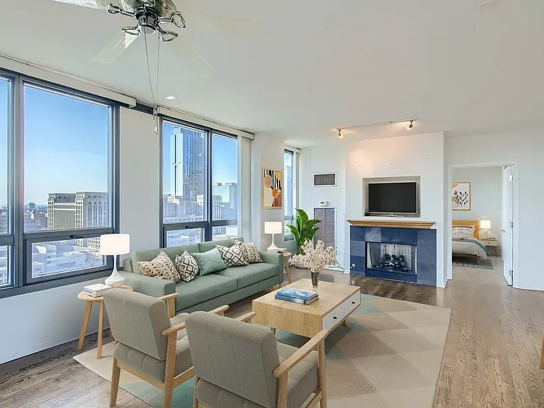 701 S Wells St #2104 — Photo 5