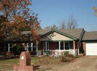 5452 Stonehaven Dr, Virginia Beach, VA 23464