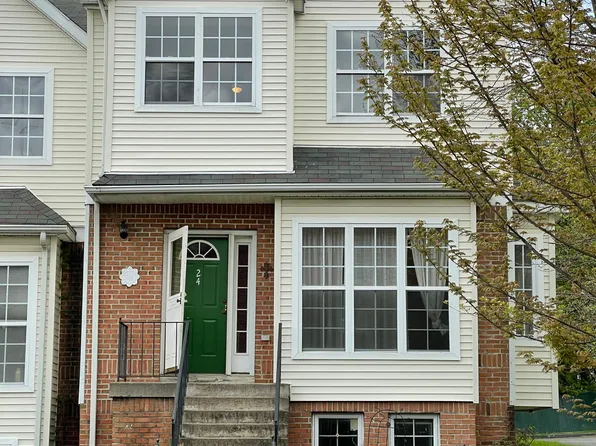 24 Schenck Ave, Beacon, NY 12508