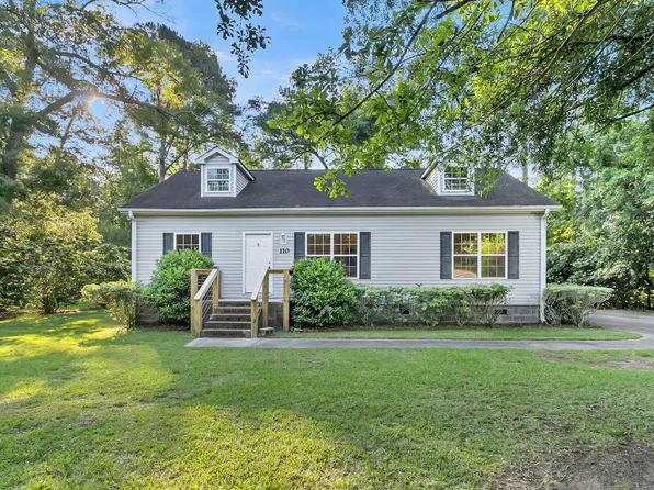 110 Azalea Dr, Walterboro, SC 29488