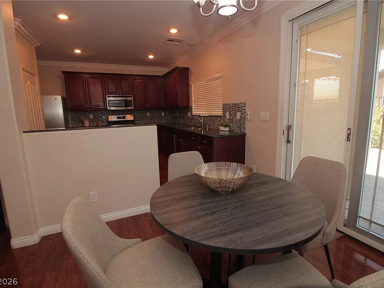 714 Newquay Ct — Photo 5