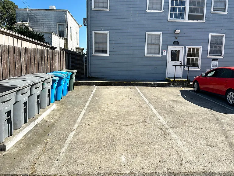 812 Georgia St #25 — Photo 12