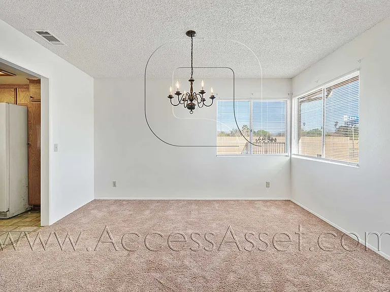 1700 Walden Ln — Photo 12