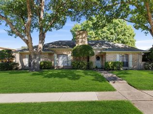 714 Pebblecreek Dr, Garland, TX 75040
