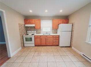 43 Palmer Ave, Stamford, CT 06902