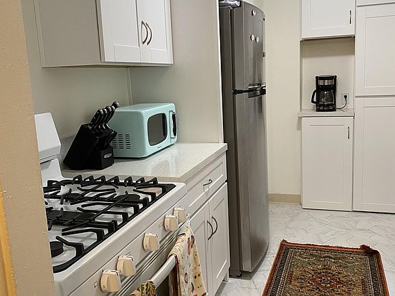 2nd image of 4873 Lotus St #4875
