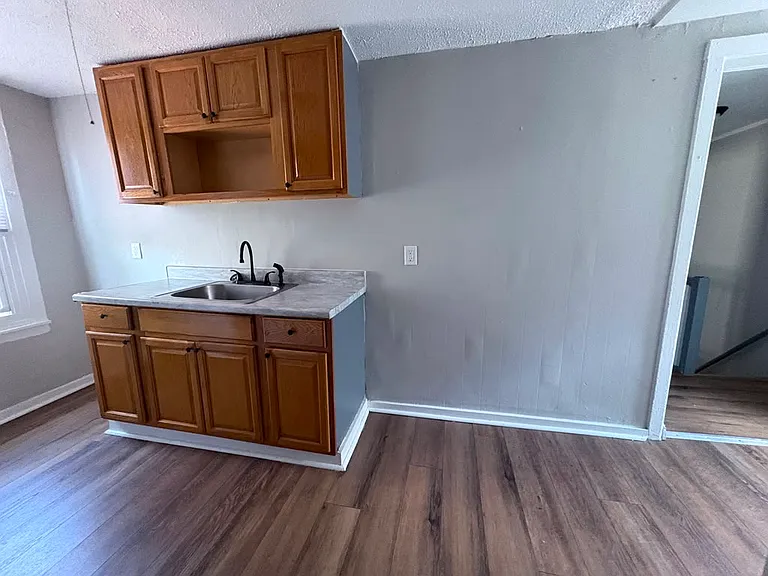 24 Dickerman St #2 — Photo 7