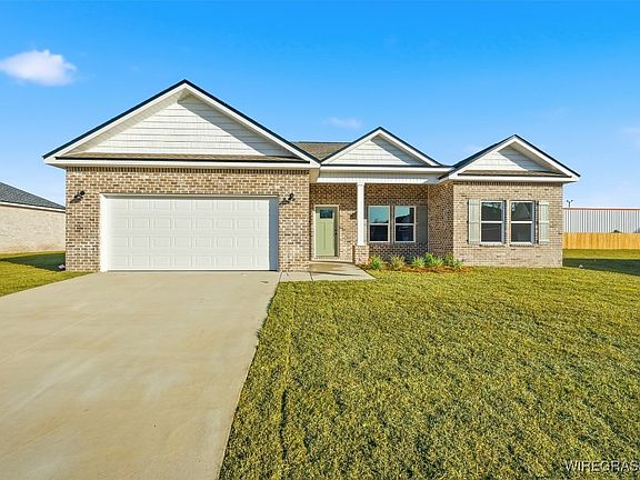 2nd image of 310 Thornbird Loop