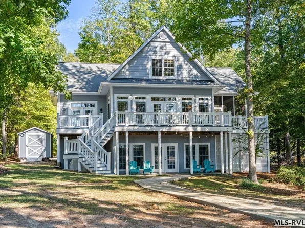 417 Poe Creek Dr, Littleton, NC 27850