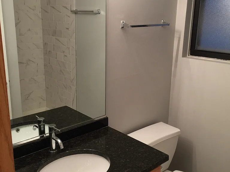 3244 N Sheffield Ave #1 — Photo 8
