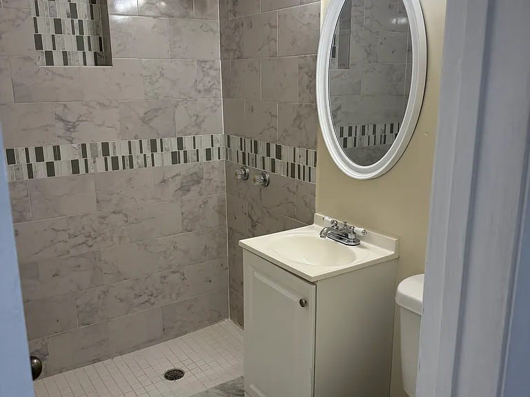 2870 SW 37th Ct #2868 — Photo 5