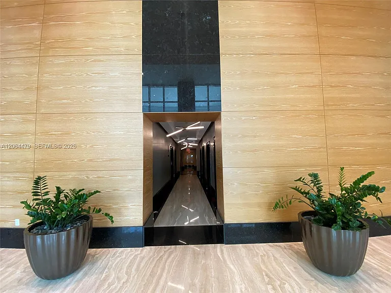 950 Brickell Bay Dr #3709 — Photo 38