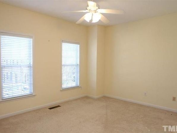 22 Scottish Ln #1