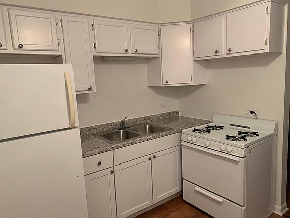 3rd image of 319 N Princeton Ave APT 10