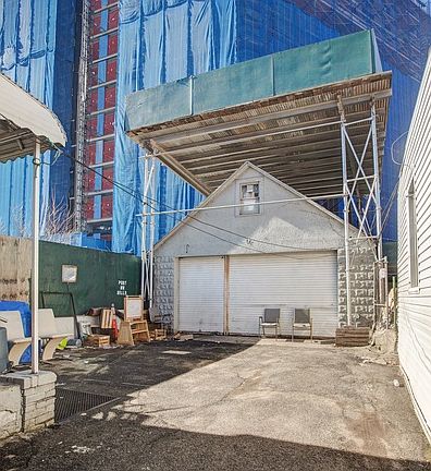 3rd image of 3742 72nd St