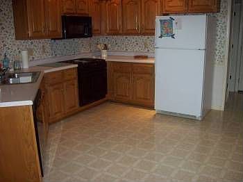3rd image of 8012 Windersville Dr