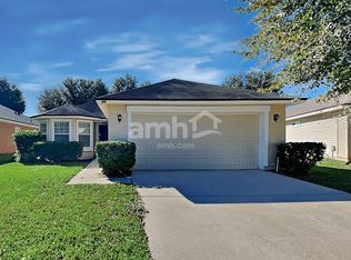 9422 Daniels Mill Dr, Jacksonville, FL 32244