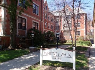 488 Whitney Ave APT 2B, New Haven, CT 06511