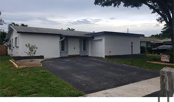 3 bed, 1840 sqft, $4,300 — Photo 2