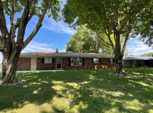5532 E Karlsway Dr, Columbus, IN 47201
