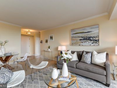 1805 Crystal Dr APT 810, Arlington, VA, 22202