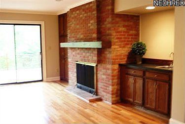 4th image of 610-10 Russet Woods Ct