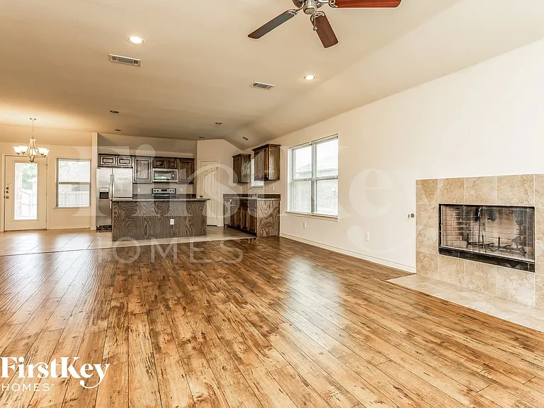 603 Cardwell Dr — Photo 5