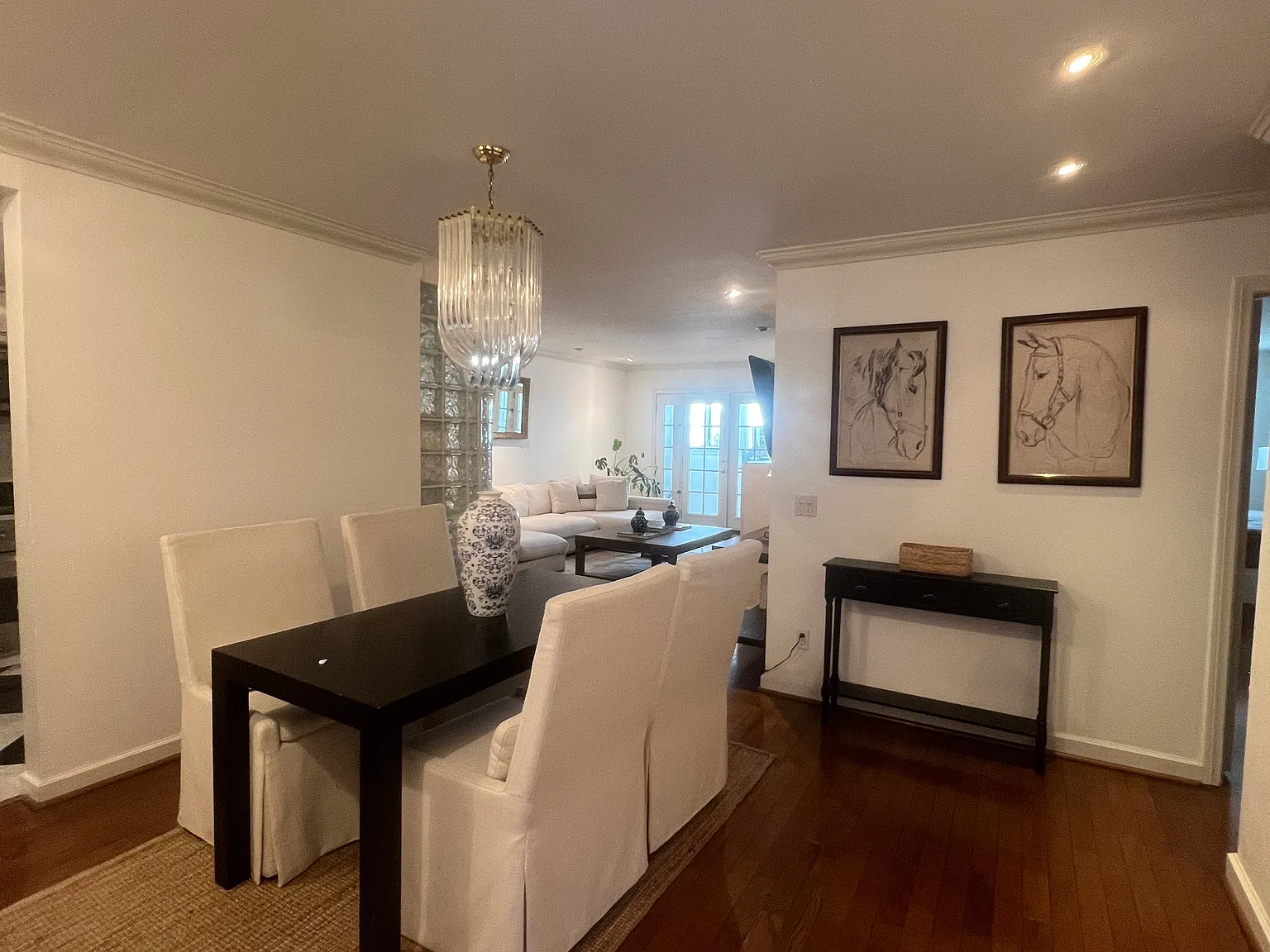 1 bed, 941 sqft, $3,600 — Photo 2