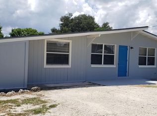 111 Maple Ave, Fort Pierce, FL 34982