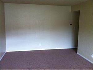 4th image of 6565 Heatherwood Way