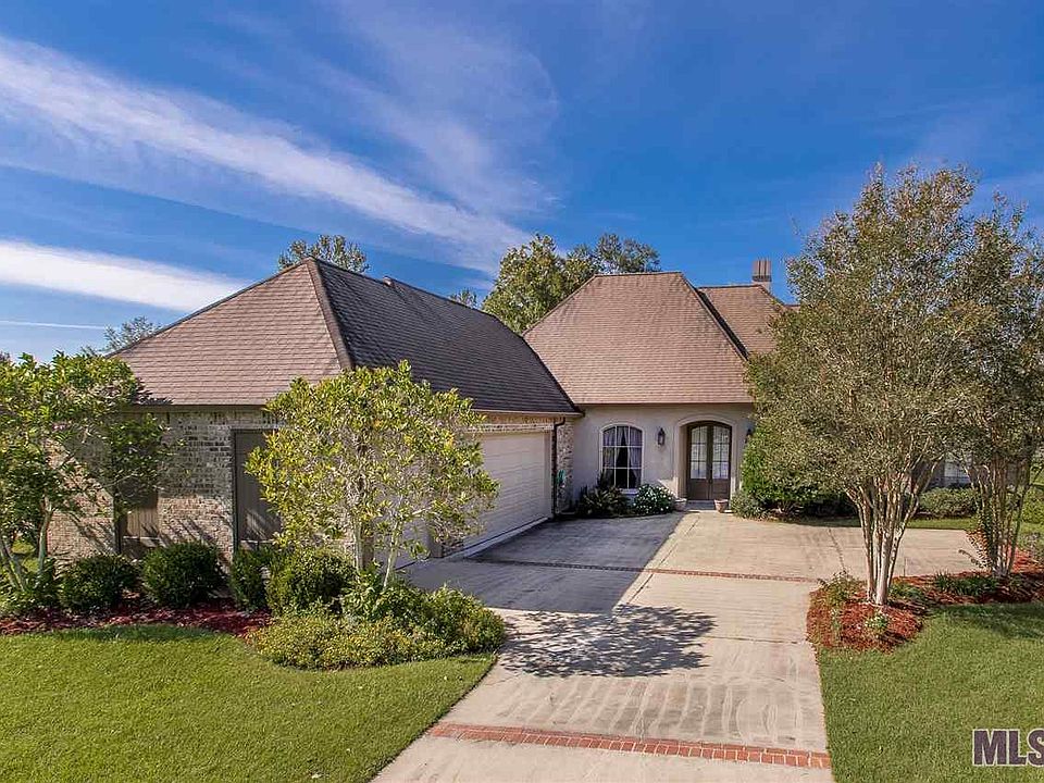 1st image of 43071 Dock Side Ct