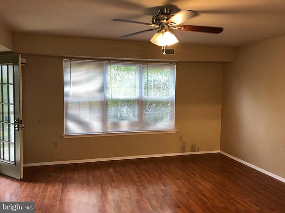 5th image of 2807 Society Pl #C1