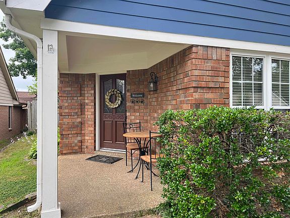 2nd image of 7429 Gingerhill Ln