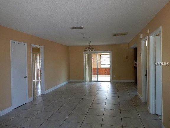 3rd image of 172 Guadalajara Dr