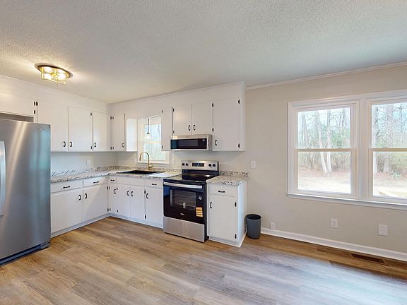 5th image of 248 Fire Tower Road