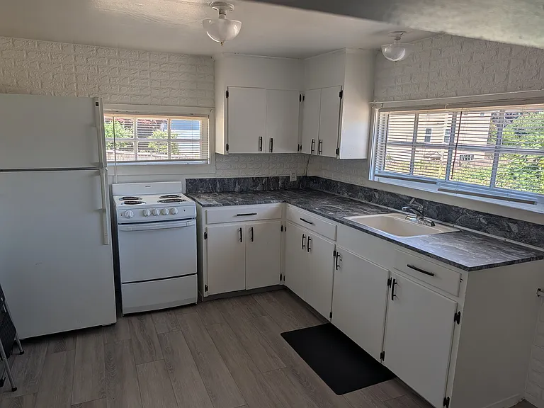 16640 51st Ave S #SM — Photo 3