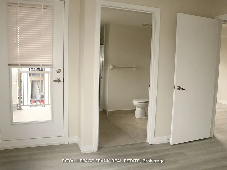 70 Orchid Place Dr #2 — Photo 29
