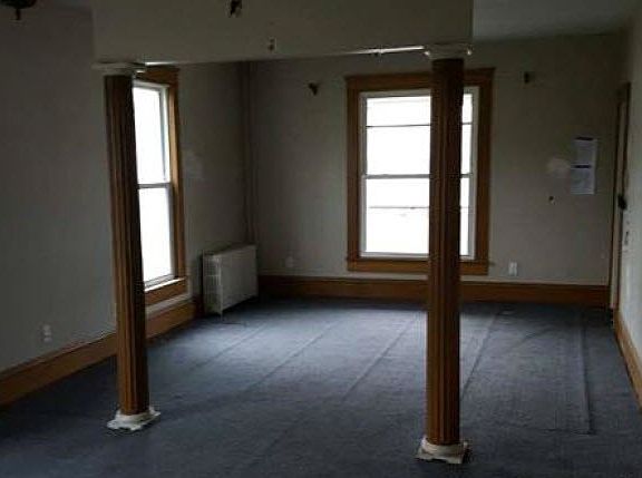4th image of 2222 Penn Ave N