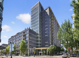 1255 NW 9th Ave APT 1402, Portland, OR 97210