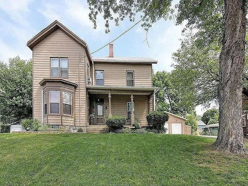 1st image of 40 Ferndale Ave