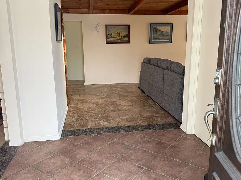 5360 El Arbol Dr — Photo 9